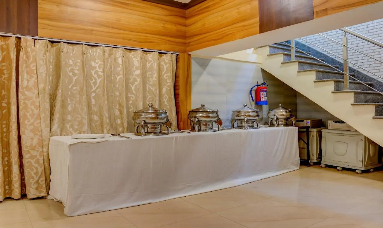 Treebo Azure Hotel Varanasi