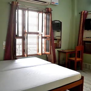 Hotel Holy Ganges View, Varanasi